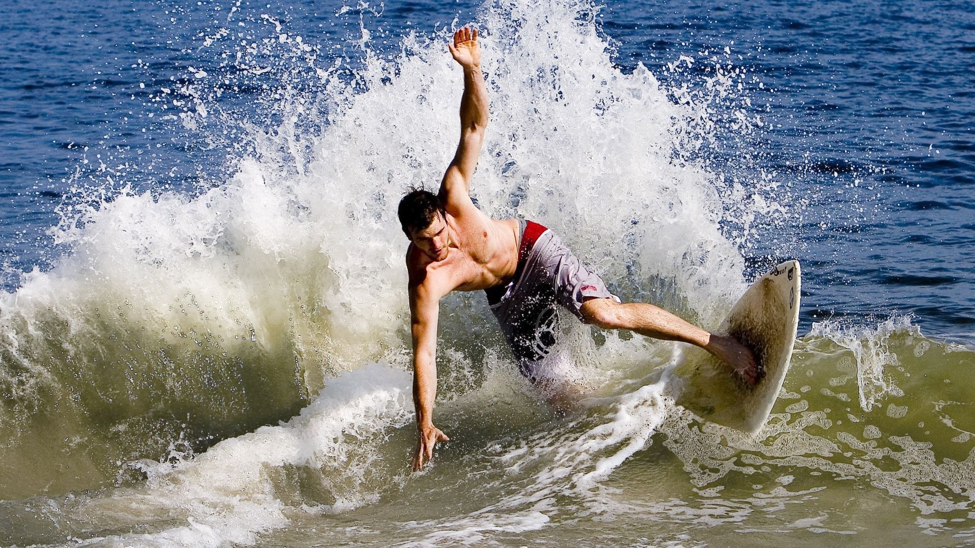 2026世界杯之夜，哈兰德展现巨星价值，当沉默的利剑刺穿喧嚣