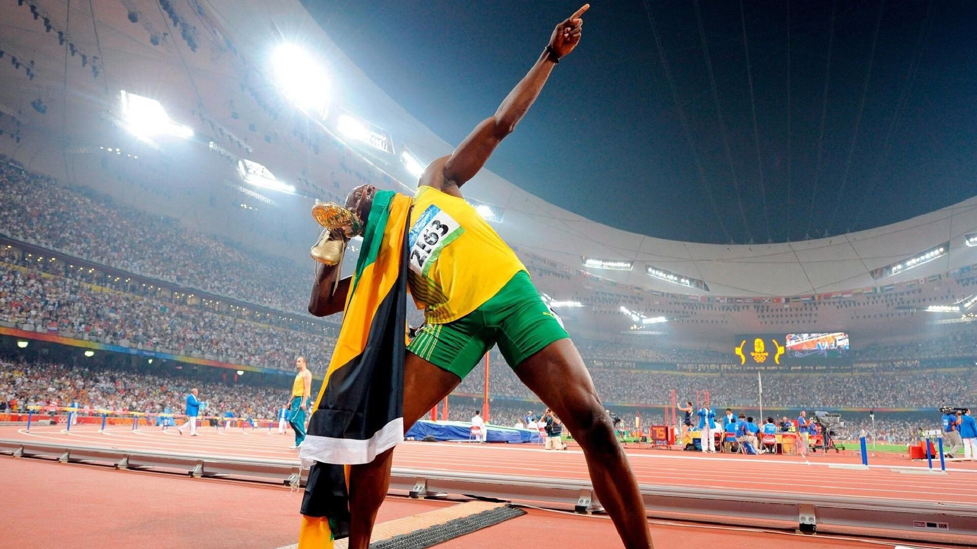 辽宁队压制篮网，浓眉成为关键先生